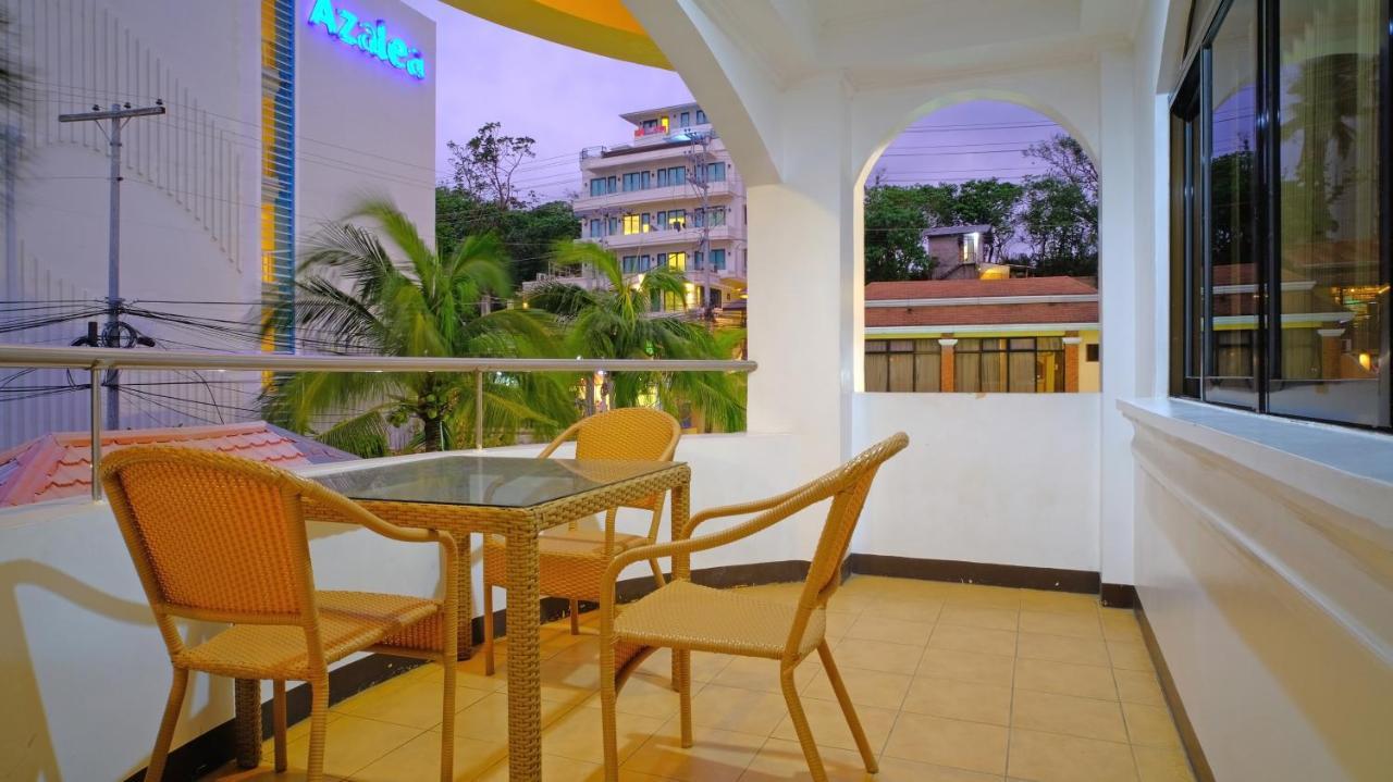Boracay Holiday Resort Balabag  Bagian luar foto