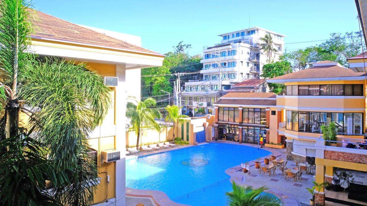 Boracay Holiday Resort Balabag  Bagian luar foto